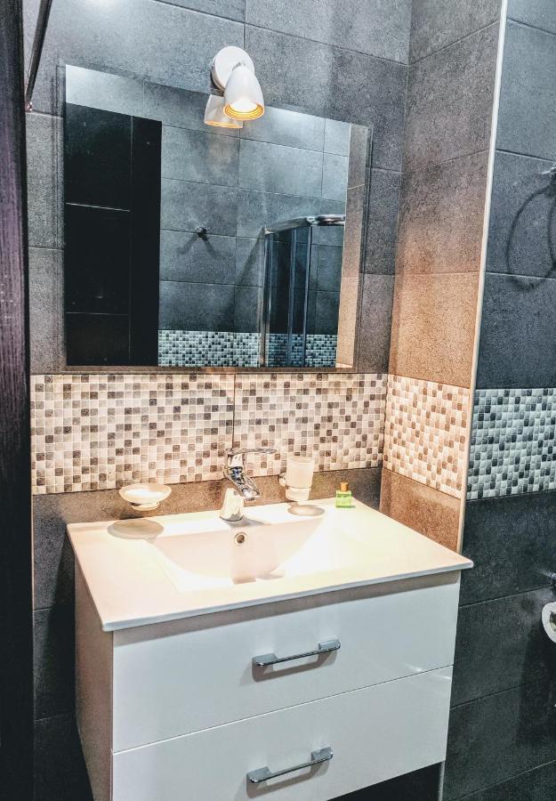 Hotel 5 Rooms Tiflis Exterior foto